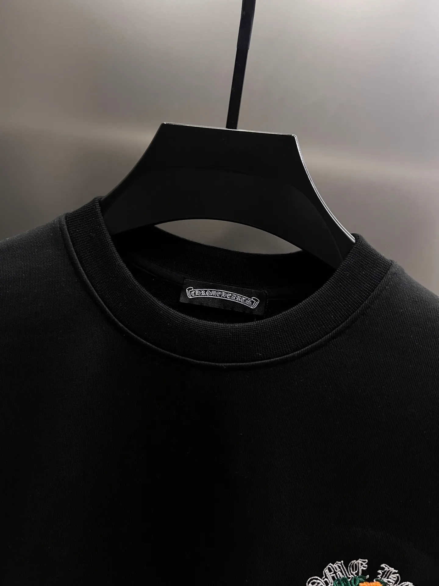 🅿️310 CH Cro 2025 Autumn and Winter New Style Customized 430g double yarn fabric, round neck long-sleeved sweatshirt, chest cross patch embroidery process, classic Sanskrit letter embroidery patch + hardware design process, high-end version! The same loose version for men and women S M L XL XXL five sizes color black white